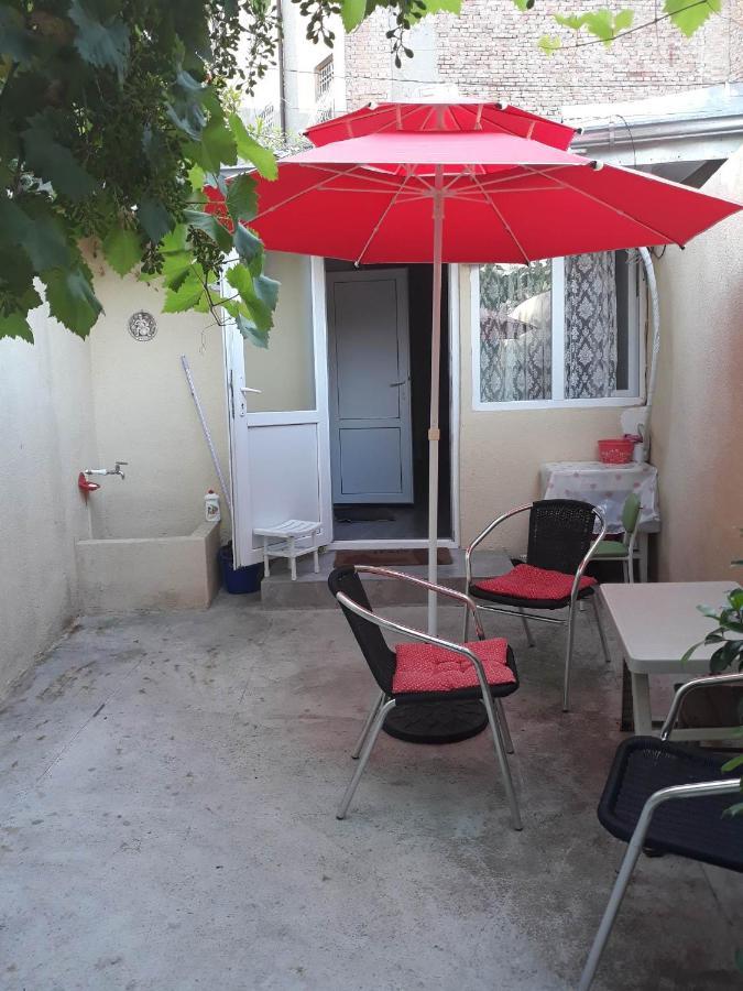 Larisa Apartment Tbilisi Exterior photo